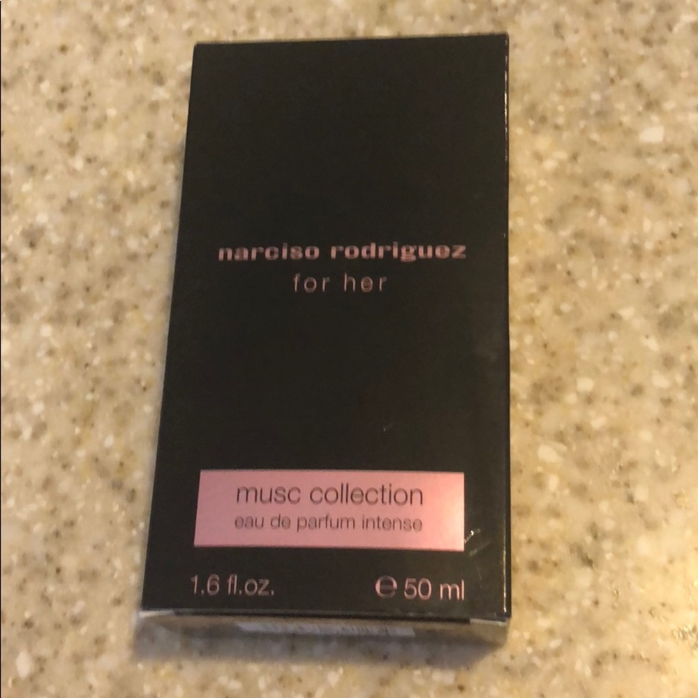 Narciso Rodriguez perfume